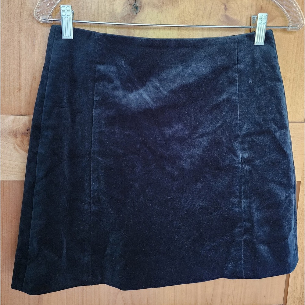 J.Crew Sz 2 Black Velvet Cotton Mini Skirt Quiet Luxury Old‎ Money Preppy